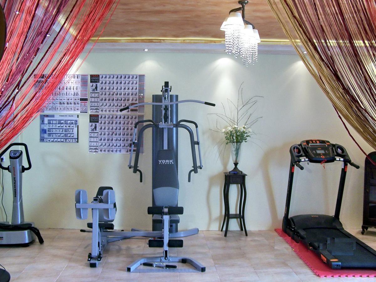Moongarden Aparthotel Mithimna Ngoại thất bức ảnh